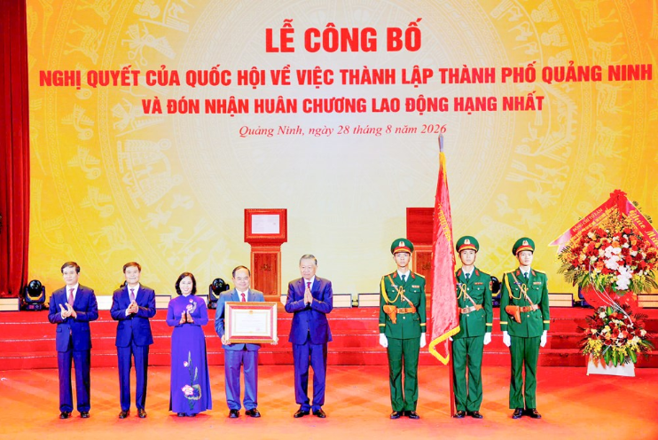 Tổng Bí thư, Chủ tịch nước Tô Lâm dự Lễ công bố tỉnh Quảng Ninh lên thành phố